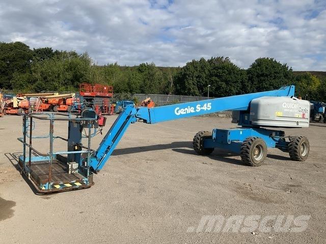 Genie S45 Teleskopik personel platformları