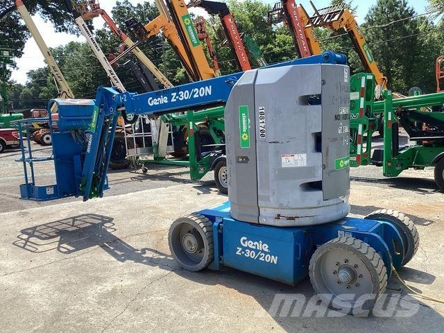 Genie Z-30/20N Körüklü personel platformları