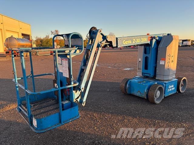 Genie Z-30/20N Körüklü personel platformları