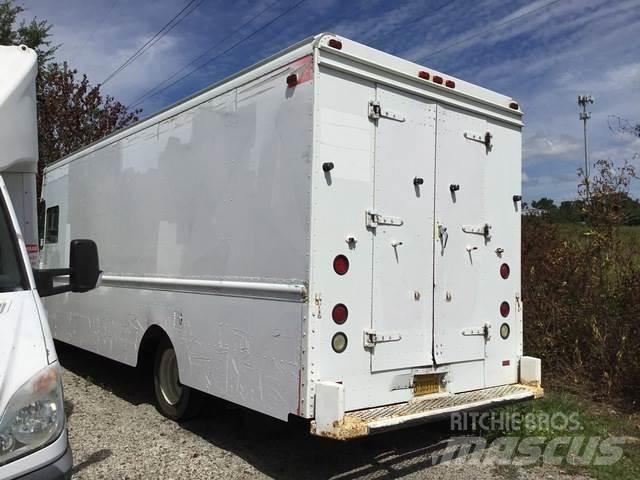 GM P32 Panel vanlar