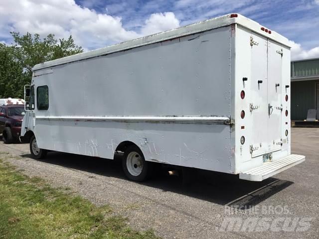 GM P32 Panel vanlar