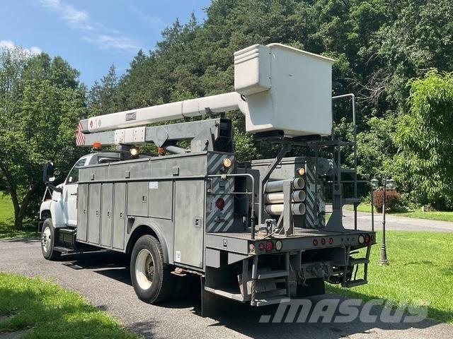 GMC C7500 Araç üstü platformlar