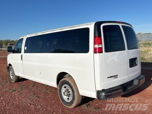GMC Express Otomobiller
