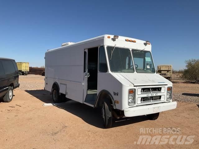GMC P3500 Panel vanlar