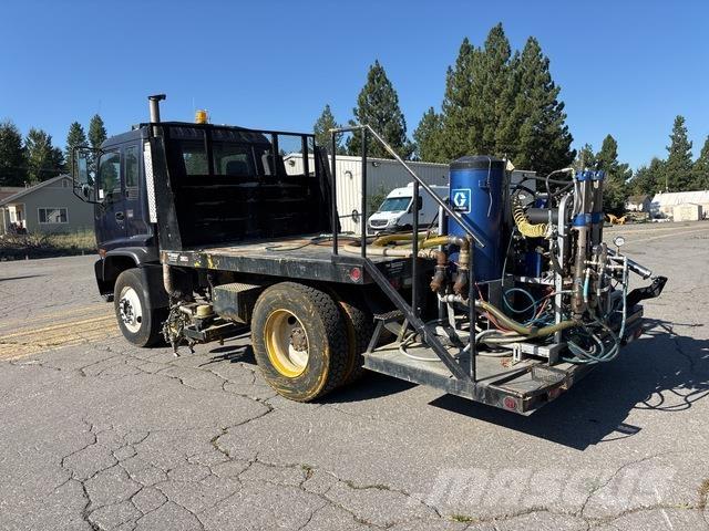 GMC T7500 Belediye / genel amaçli araçlar