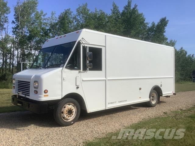 GMC Workhorse Kapali kasa kamyonetler