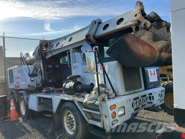 Gradall XL4100 Lastik tekerli ekskavatörler