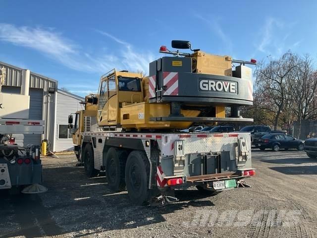 Grove GMK3055 Yol-Arazi Tipi Vinçler (AT)