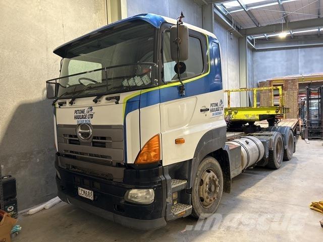 Hino 1ELPG-WPN Çekiciler