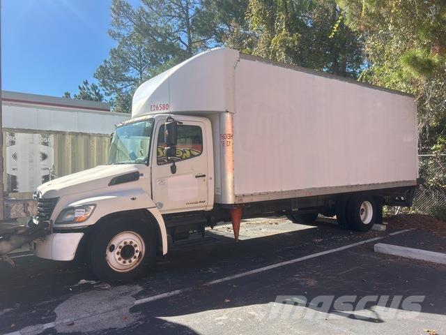 Hino 238 Kapali kasa kamyonlar