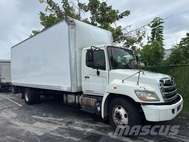 Hino 268 Kapali kasa kamyonlar