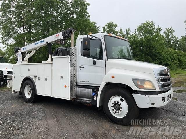 Hino 338 Belediye / genel amaçli araçlar