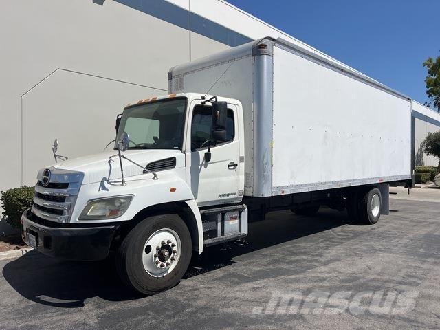 Hino 338 Kapali kasa kamyonlar