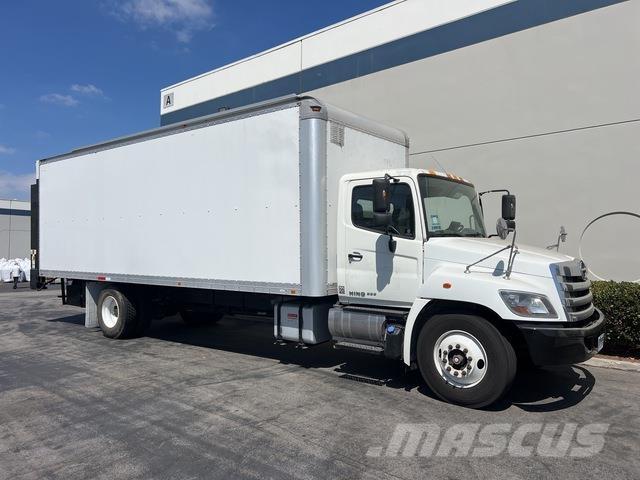 Hino 338 Kapali kasa kamyonlar