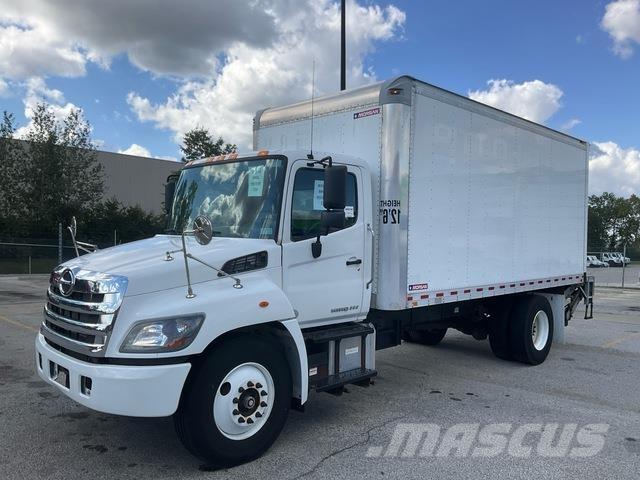 Hino 338 Kapali kasa kamyonlar