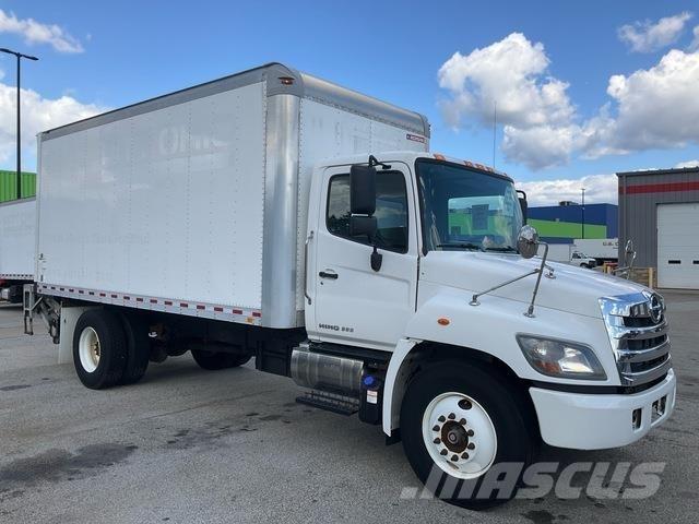 Hino 338 Kapali kasa kamyonlar