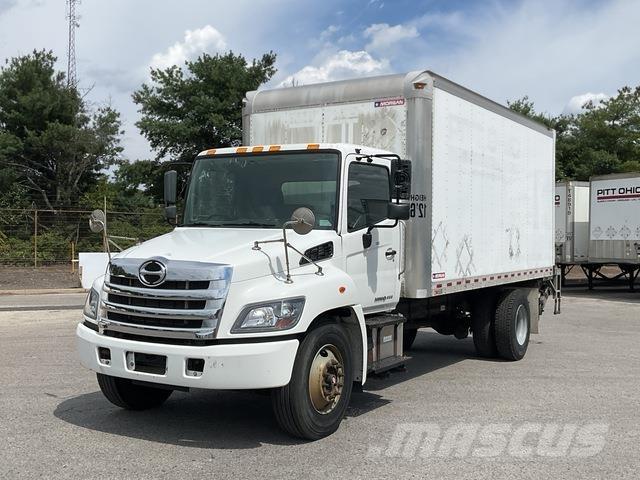 Hino 338 Kapali kasa kamyonlar