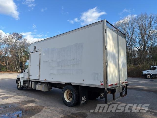 Hino 338 Kapali kasa kamyonlar