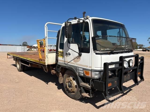 Hino GD1J Flatbed kamyonlar