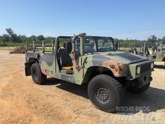  HMMWV M1152 Pikaplar