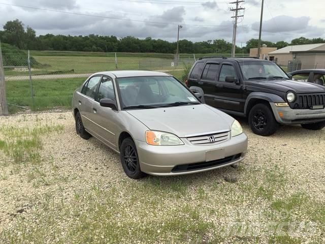 Honda Civic LX Otomobiller