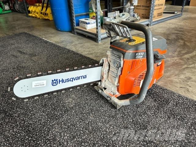 Husqvarna K970 Motorlu testereler ve temizleme testereleri