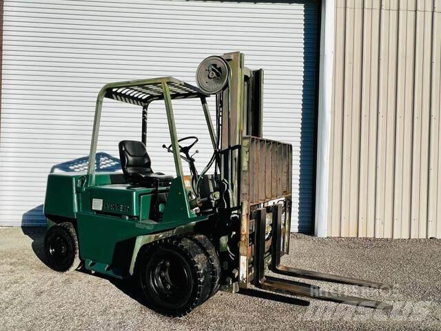 Hyster 60XLM Diger