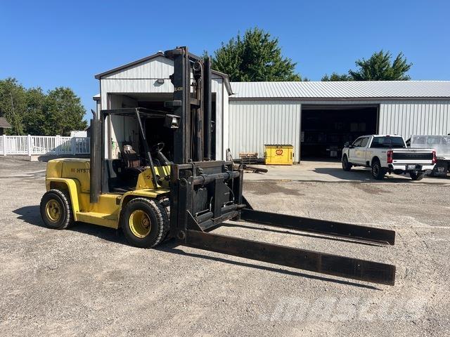 Hyster H155XL Arazi tipi forklift