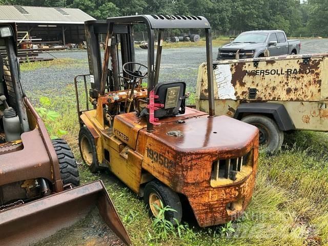 Hyster H68XL Arazi tipi forklift
