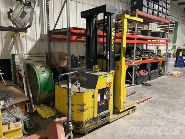 Hyster R30XMS Elektrikli forkliftler