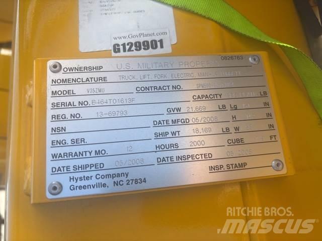 Hyster V35ZMU Orta seviye siparis toplayici