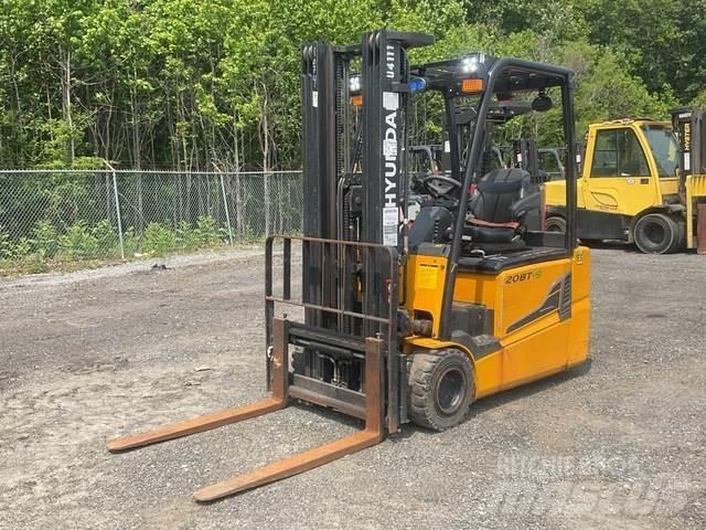 Hyundai 20BT-9 Elektrikli forkliftler