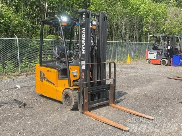 Hyundai 20BT-9 Elektrikli forkliftler
