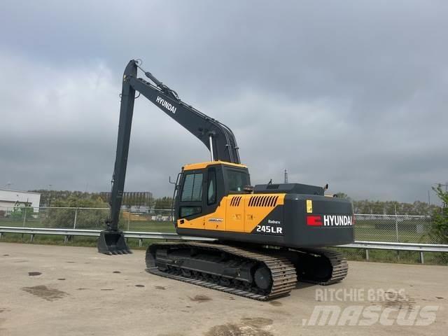 Hyundai 245LR Paletli ekskavatörler