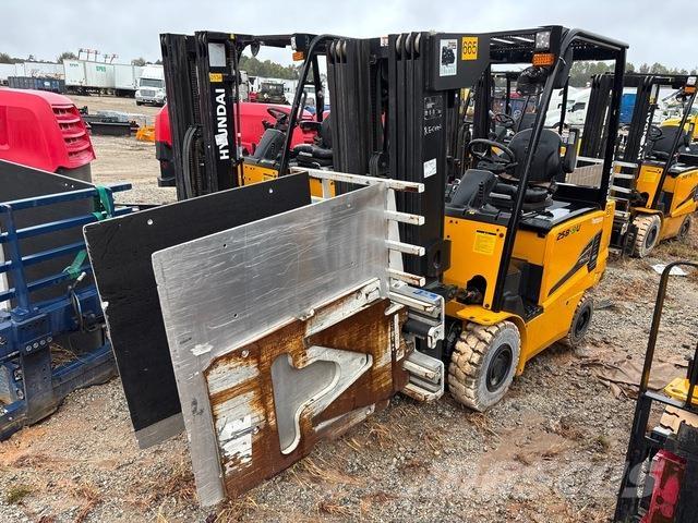 Hyundai 25B-9U Elektrikli forkliftler