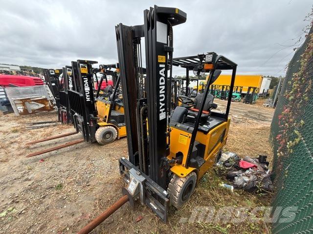 Hyundai 25B-9U Elektrikli forkliftler