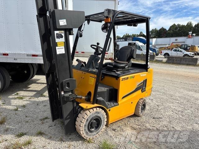 Hyundai 25B-9U Elektrikli forkliftler