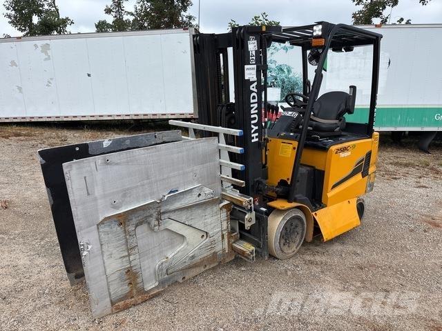 Hyundai 25BC-9 Elektrikli forkliftler