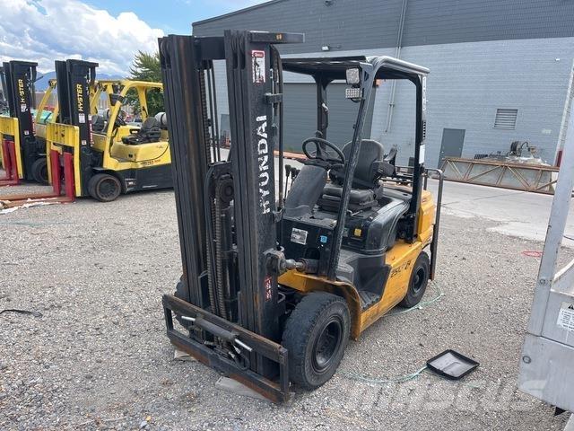 Hyundai 25L-9A Diger