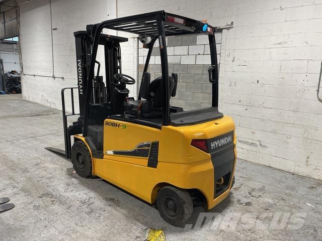 Hyundai 30BH-9 Elektrikli forkliftler