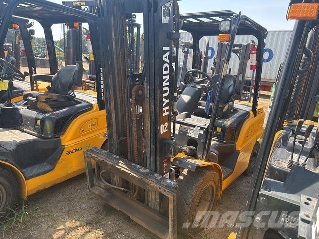 Hyundai 30D-9 Diger