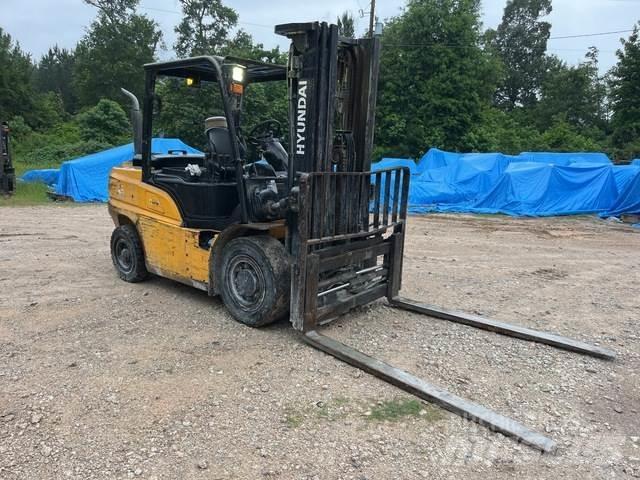 Hyundai 40D-9 Diger