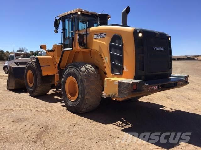 Hyundai HL975 Tekerlekli yükleyiciler