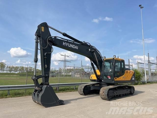 Hyundai R210 Paletli ekskavatörler
