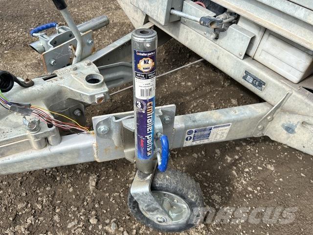 Ifor Williams  Araç nakil römorklari