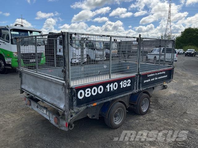 Ifor Williams  Araç nakil römorklari