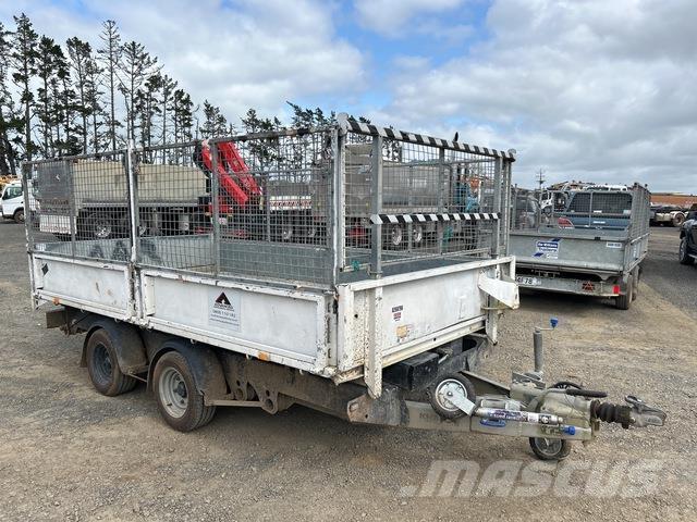 Ifor Williams  Araç nakil römorklari