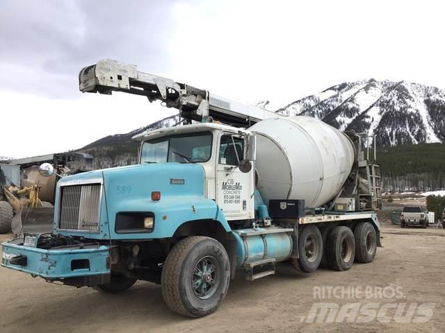 International  Diger kamyonlar