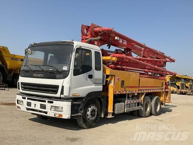 Isuzu  Beton pompaları