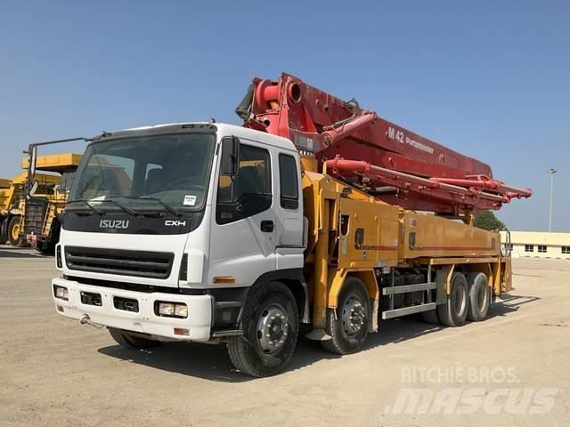 Isuzu CXH50T Beton pompaları